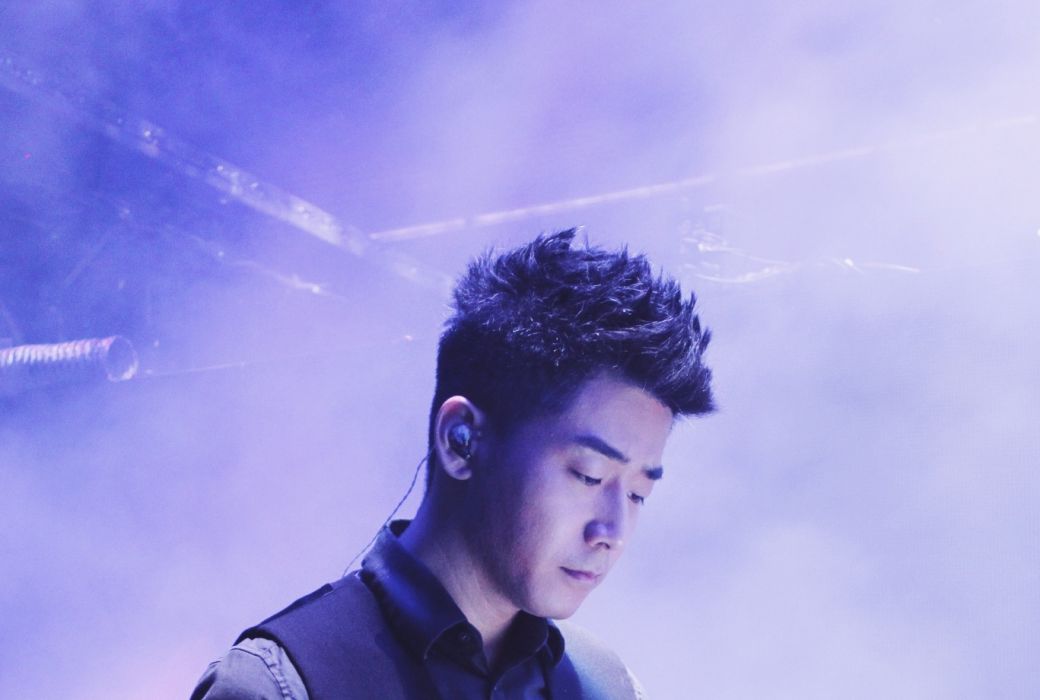 李郡洲