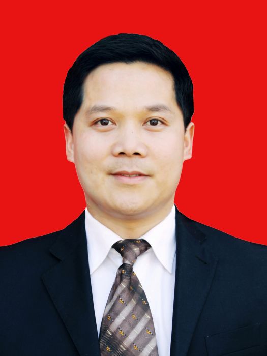 黃成輝(重慶市榮昌區遠覺鎮黨委副書記、鎮長) 黃成輝(重慶市榮昌區遠覺鎮黨委副書記、鎮長)