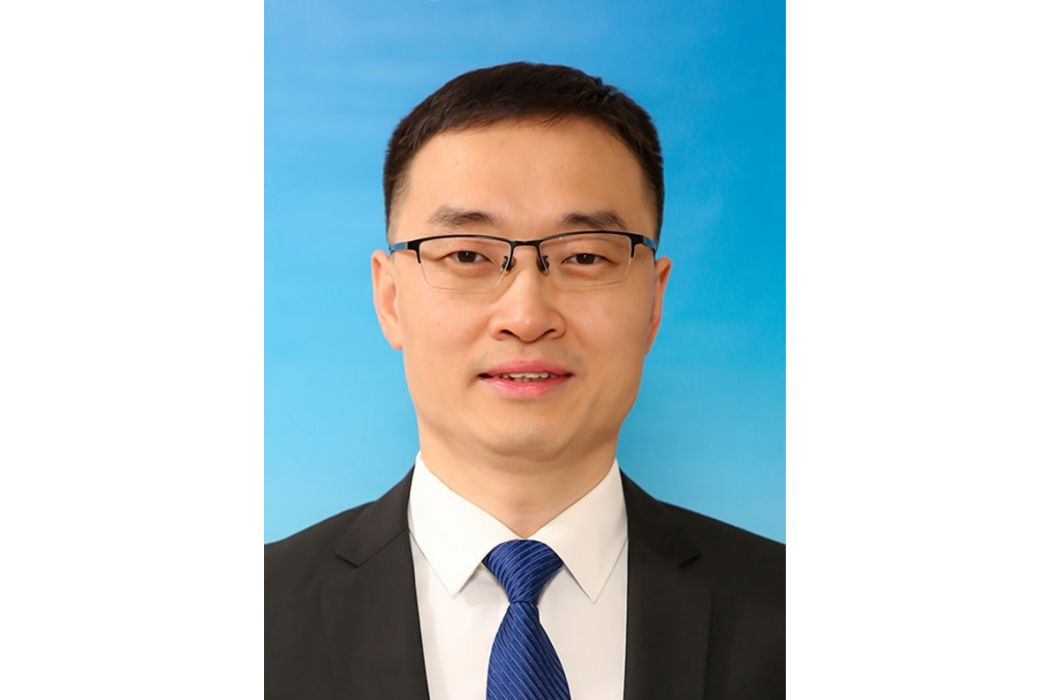 徐良(河南省統計局總經濟師,新疆生產建設兵團十三師新星市黨委副書記、副師長) 徐良(河南省統計局總經濟師,新疆生產建設兵團十三師新星市黨委副書記、副師長)