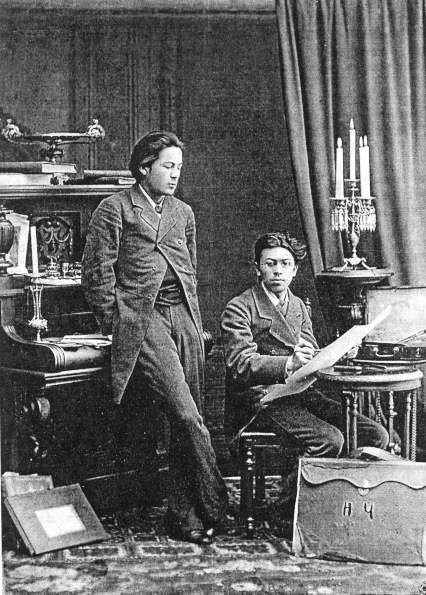 契訶夫（左）和他的兄弟，1882.