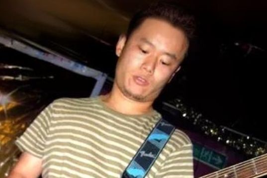 李韋(聲音碎片樂隊吉他手) 李韋(聲音碎片樂隊吉他手)