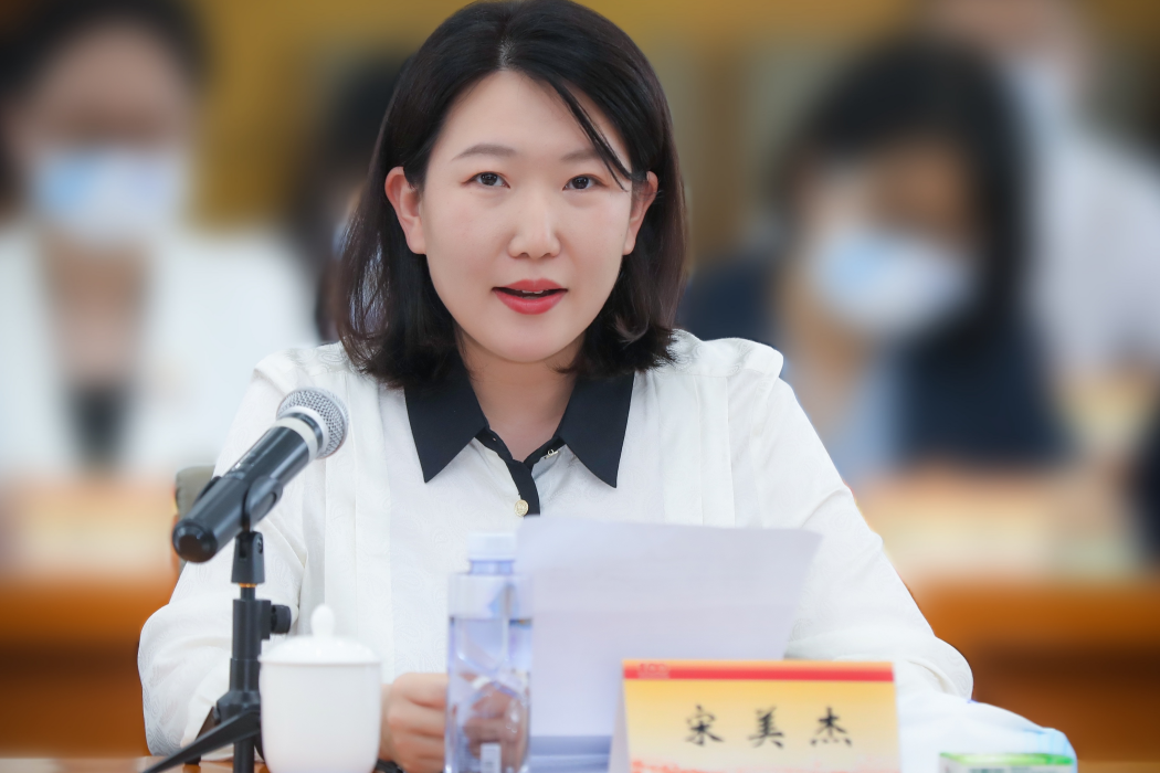 宋美傑(福建師範大學傳播學院新聞學系主任) 宋美傑(福建師範大學傳播學院新聞學系主任)