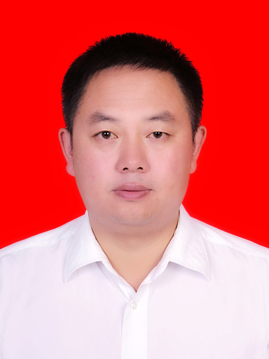 黃涌(湖南省靖州縣委常委、縣委辦主任) 黃涌(湖南省靖州縣委常委、縣委辦主任)