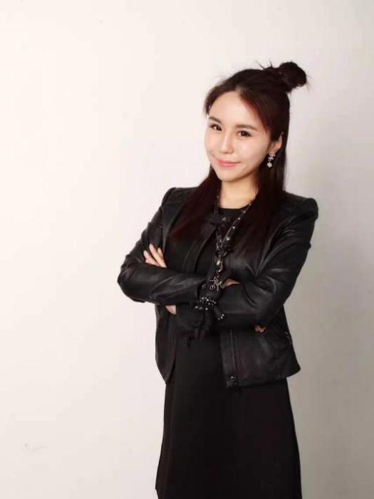 李熹媛 李熹媛