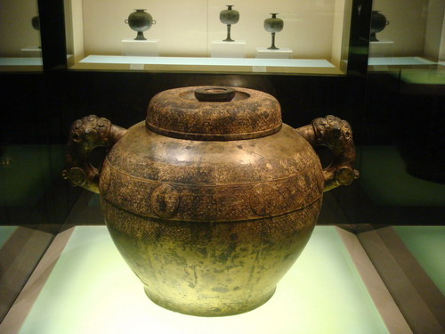 鎏金銅缶（上海博物館）