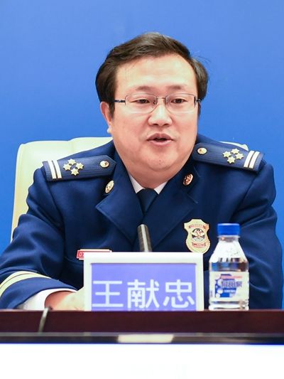 王獻忠(吉林省消防救援總隊總隊長,吉林省應急管理廳副廳長(兼)) 王獻忠(吉林省消防救援總隊總隊長,吉林省應急管理廳副廳長(兼))