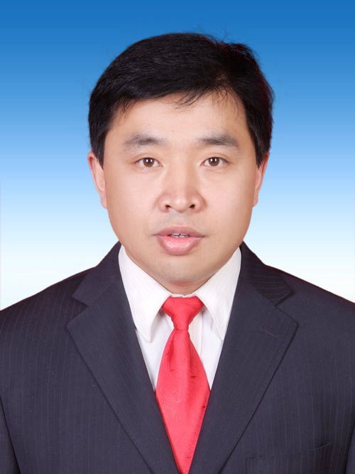 胡忠建(新疆維吾爾自治區塔城地區沙灣市財政局副局長) 胡忠建(新疆維吾爾自治區塔城地區沙灣市財政局副局長)