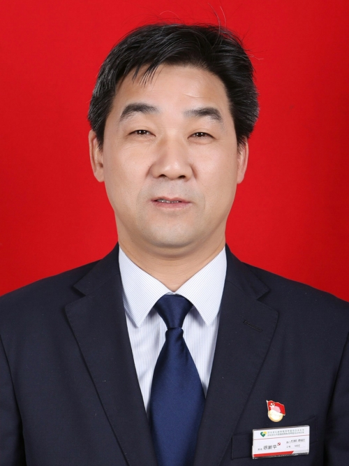 徐新華(淳安縣行政審批管理委員會辦公室黨工委委員、副主任) 徐新華(淳安縣行政審批管理委員會辦公室黨工委委員、副主任)