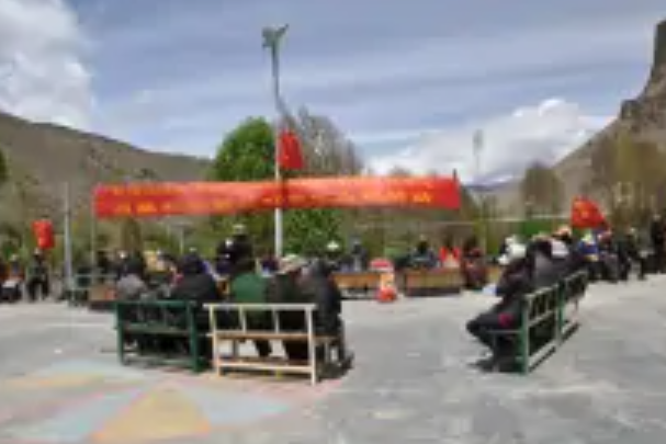 柏日村 柏日村