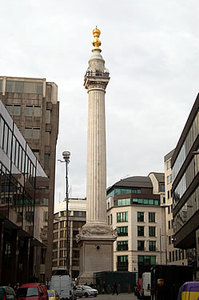 倫敦大火紀念碑在倫敦金融城內