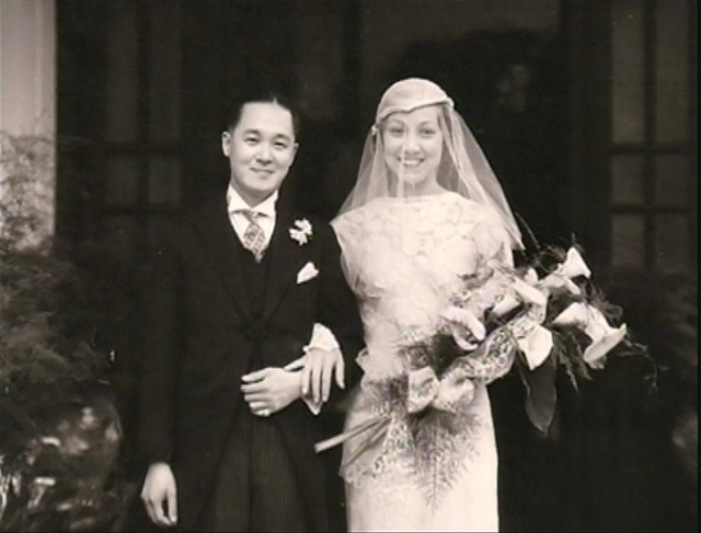 安·瑪麗的祖母明娜和她的丈夫