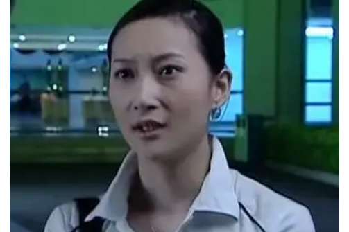 蘇倩倩(反腐電視劇《罪域》中的角色,由孫嘉飾演。) 蘇倩倩(反腐電視劇《罪域》中的角色,由孫嘉飾演。)