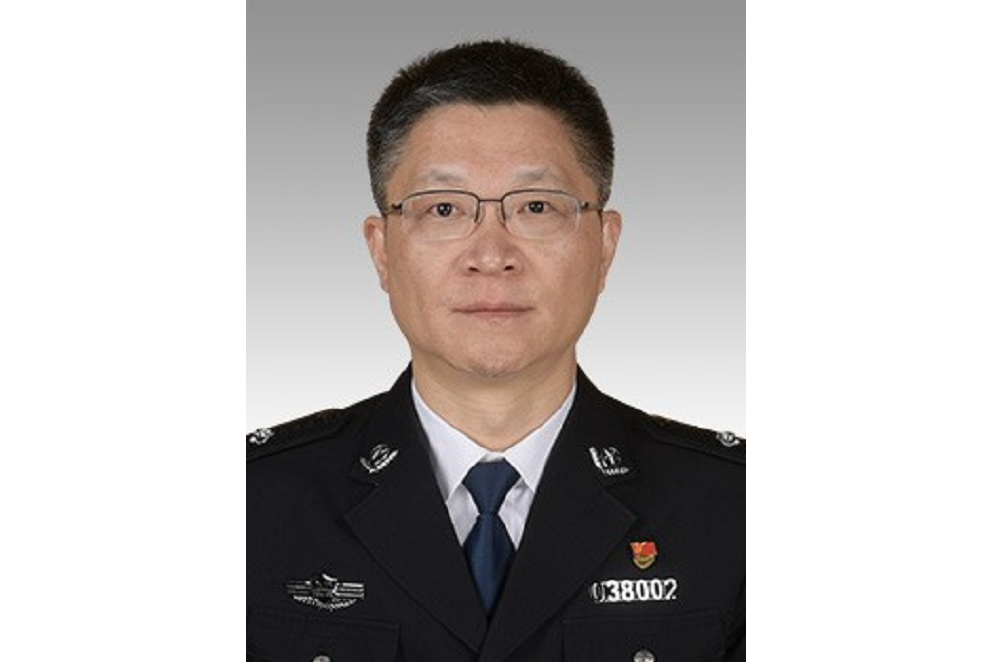 瞿煒(上海市嘉定區副區長、公安局嘉定分局黨委書記、局長) 瞿煒(上海市嘉定區副區長、公安局嘉定分局黨委書記、局長)