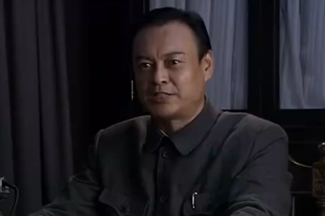 劉飛(諜戰劇《地火》中的角色) 劉飛(諜戰劇《地火》中的角色)