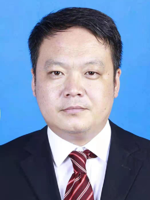 羅雄(雲南省昆明市東川區人民政府黨組成員、副區長) 羅雄(雲南省昆明市東川區人民政府黨組成員、副區長)