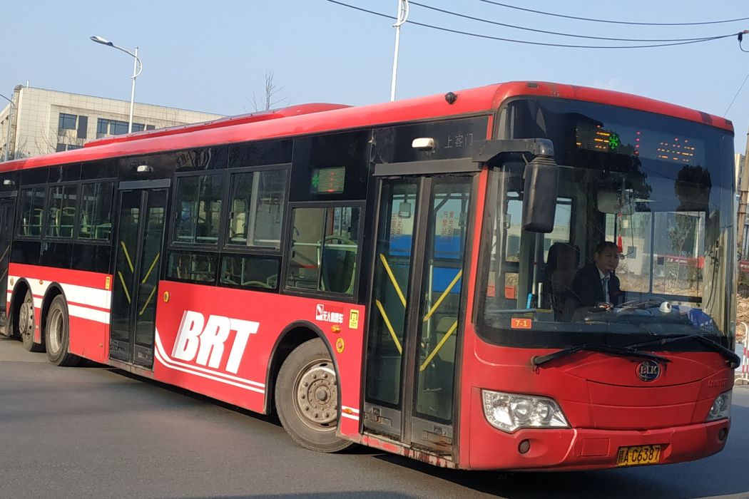 南昌公交BRT1號線(南昌1路) 南昌公交BRT1號線(南昌1路)