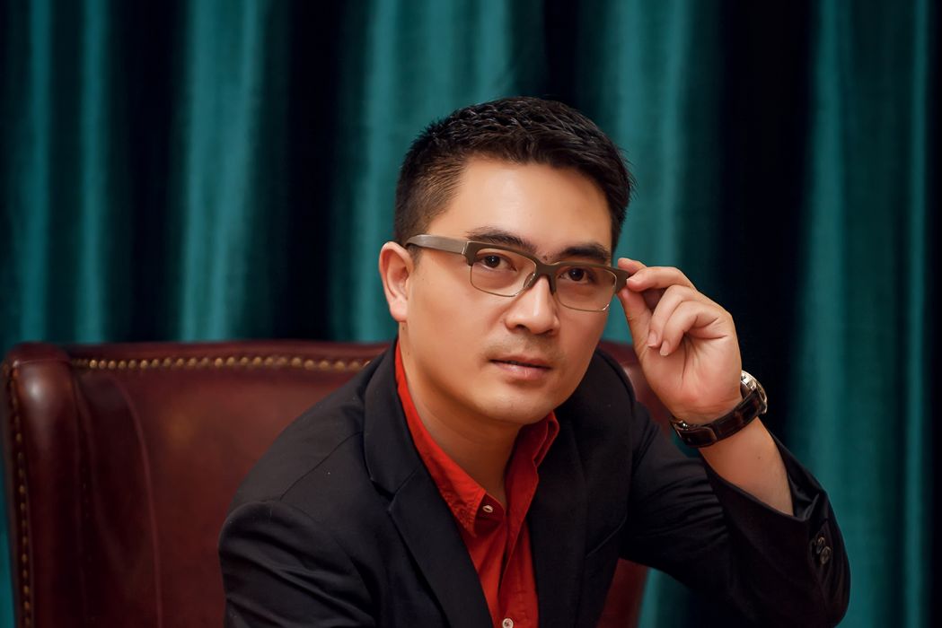 王威(御鑒婚禮堂總裁聯合創始人) 王威(御鑒婚禮堂總裁聯合創始人)