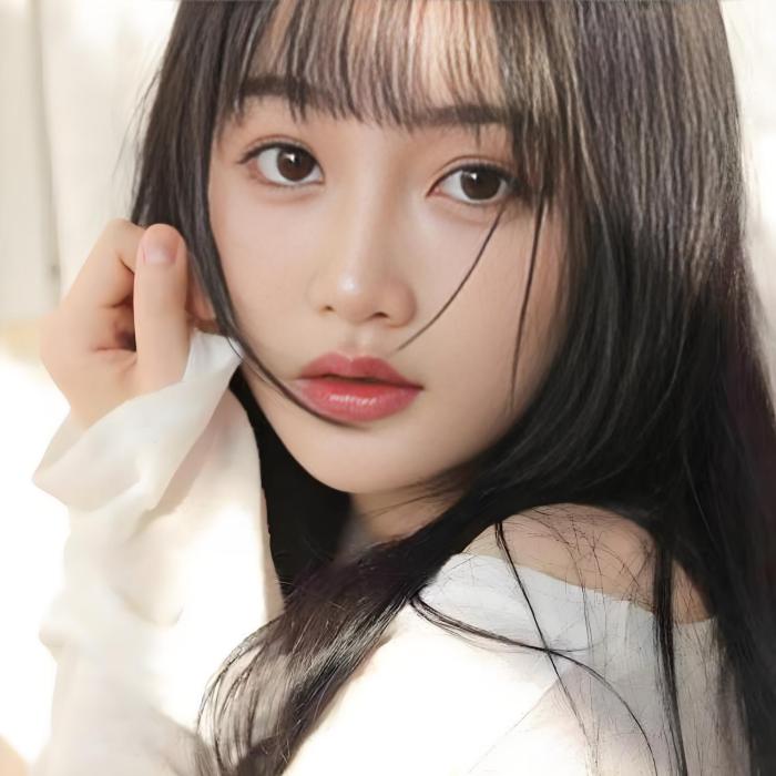 小萱吖 小萱吖
