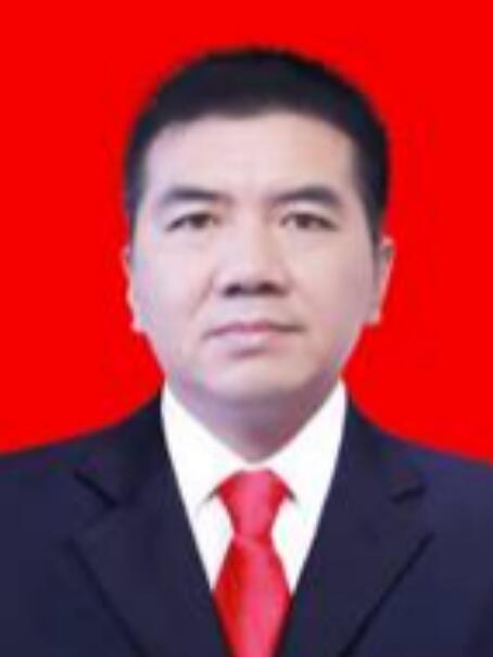 吳國棟(湖南省懷化市靖州苗族侗族自治縣審計局黨組成員、副局長) 吳國棟(湖南省懷化市靖州苗族侗族自治縣審計局黨組成員、副局長)