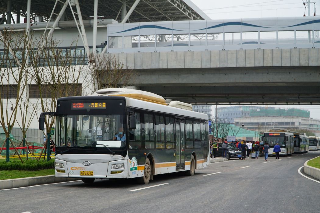 成都公交東13路