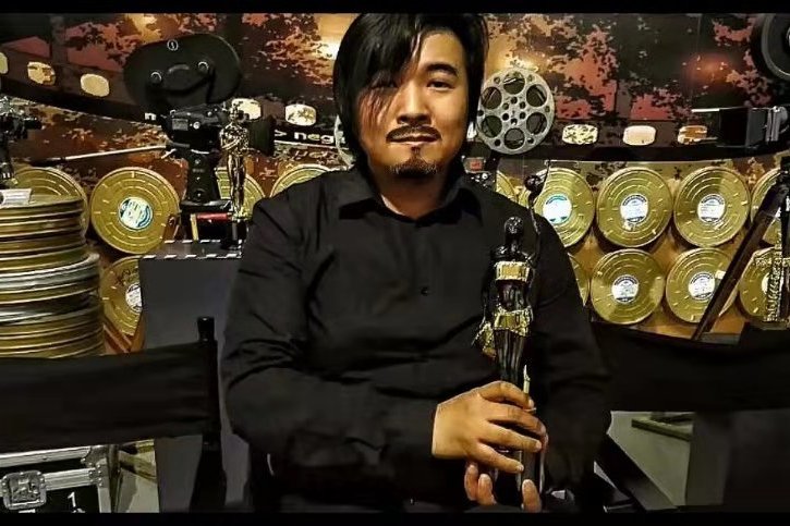 崔岩(導演) 崔岩(導演)