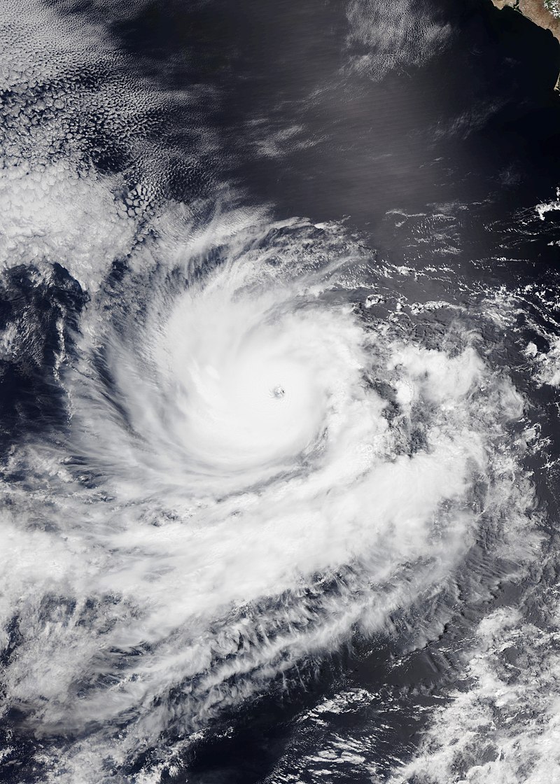 颶風諾曼 衛星雲圖