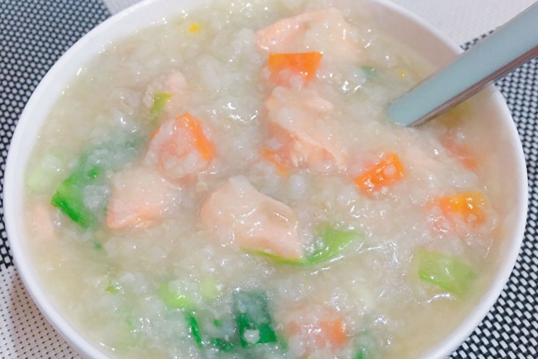 鮭魚片粥 鮭魚片粥