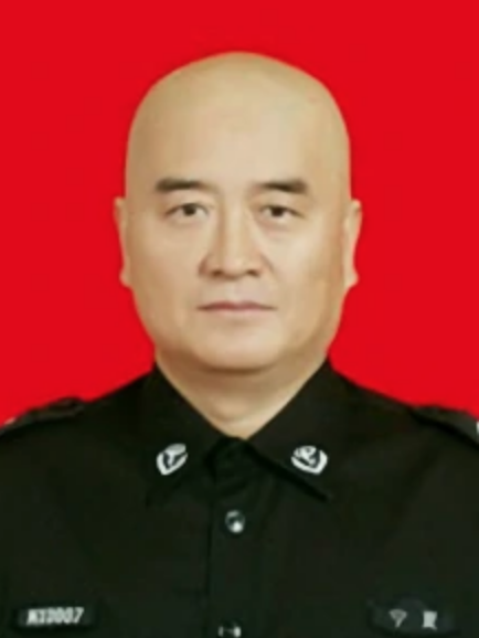 王瑞東(“中國好人榜”樂於助人好人) 王瑞東(“中國好人榜”樂於助人好人)