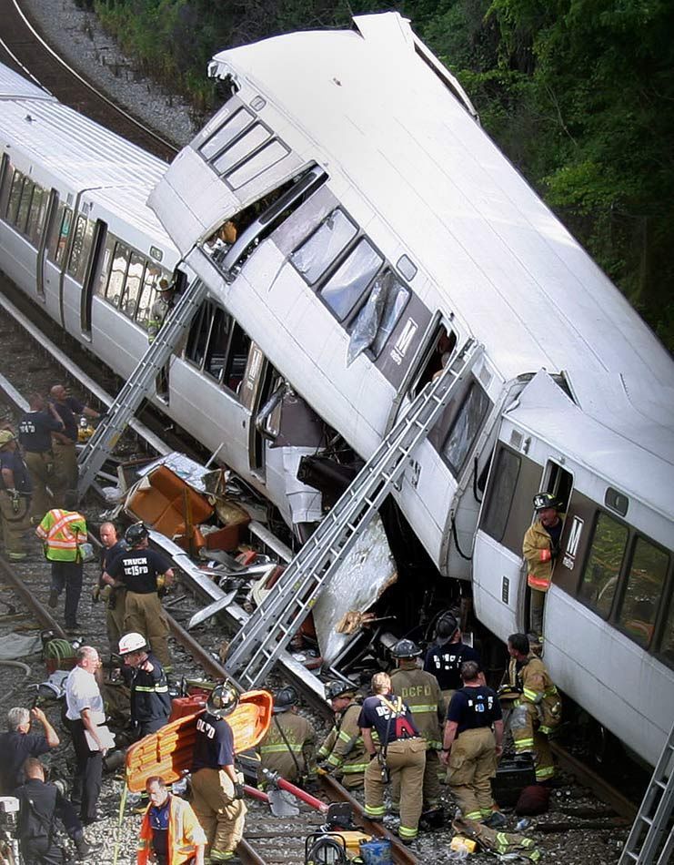 7·2美國華盛頓州火車脫軌事故
