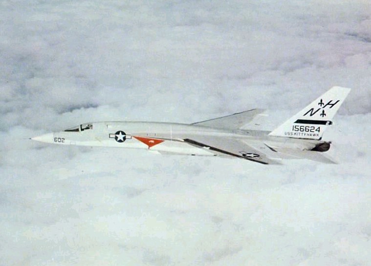 A-5攻擊機(A-5)