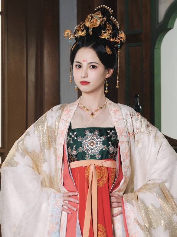 春花厭(2024年程籙、黃偉傑執導的古裝愛情劇)