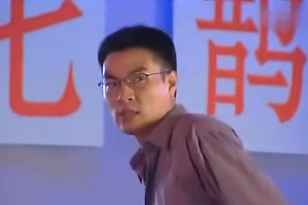 羅剛(警匪劇《走出監獄的女人》中的角色) 羅剛(警匪劇《走出監獄的女人》中的角色)