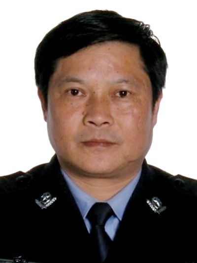 王昌勝(安徽省銅陵市義安區公安分局黨委委員) 王昌勝(安徽省銅陵市義安區公安分局黨委委員)