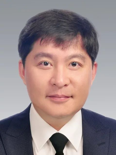 龔浩(上海市虹口區北外灘街道黨工委副書記、辦事處主任) 龔浩(上海市虹口區北外灘街道黨工委副書記、辦事處主任)