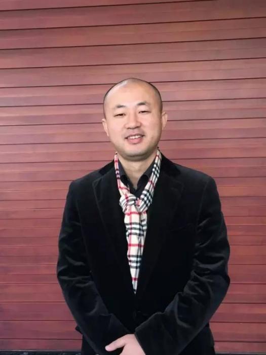 程雪松(上海大學美術學院設計系副教授,碩士生導師) 程雪松(上海大學美術學院設計系副教授,碩士生導師)