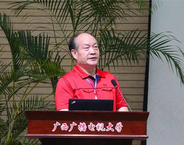 張際平 張際平