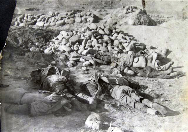 壯烈犧牲的中國工農紅軍西路軍戰士遺體