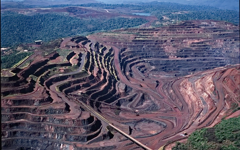 亞洲最大鐵礦