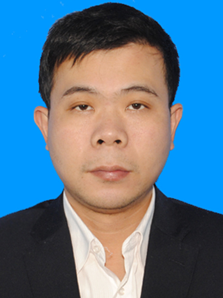 李季(廣西壯族自治區防城港市投資集團副總經理,防城港高新區管委副主任) 李季(廣西壯族自治區防城港市投資集團副總經理,防城港高新區管委副主任)