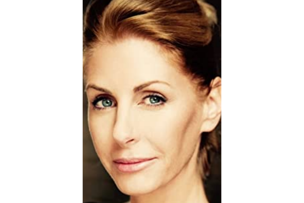 Lisa Hogan Lisa Hogan