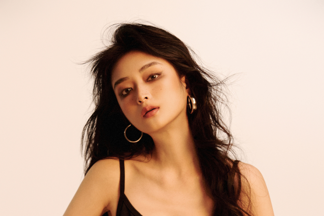 何林葦(中國內地女歌手)