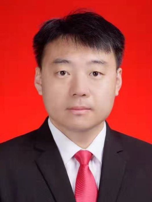梁鵬(山西省運城市垣曲縣委常委、長直鄉黨委書記) 梁鵬(山西省運城市垣曲縣委常委、長直鄉黨委書記)