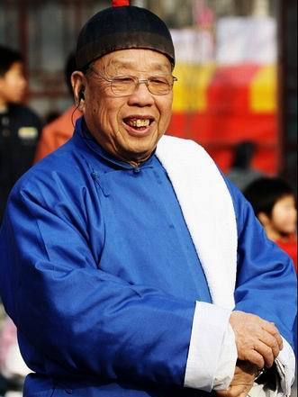 張振元(老北京叫賣傳承人) 張振元(老北京叫賣傳承人)