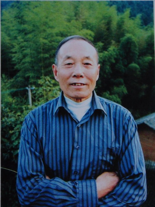 許昂駒