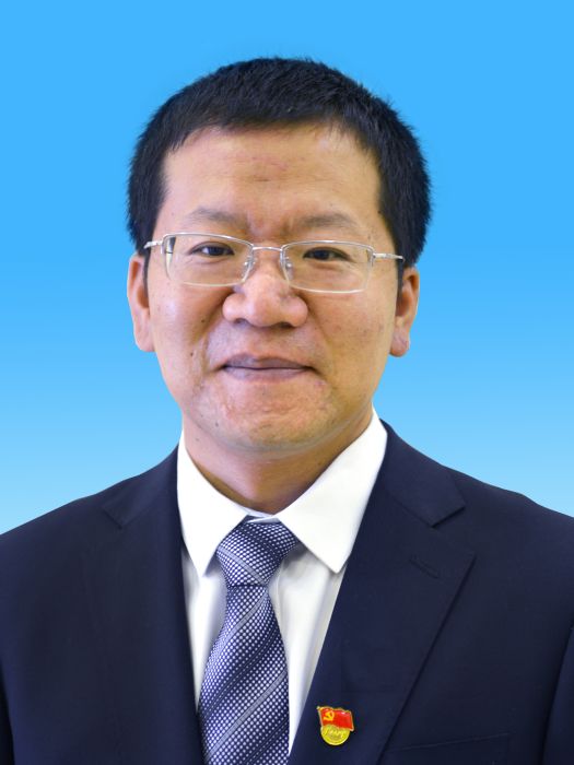 胡強(達茂旗發展和改革委員會主任、旗委辦公室副主任(主持工作)、一級主任科員) 胡強(達茂旗發展和改革委員會主任、旗委辦公室副主任(主持工作)、一級主任科員)