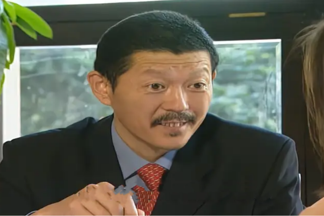 梁秉坤(刑偵電視劇《插翅難逃》中的角色) 梁秉坤(刑偵電視劇《插翅難逃》中的角色)