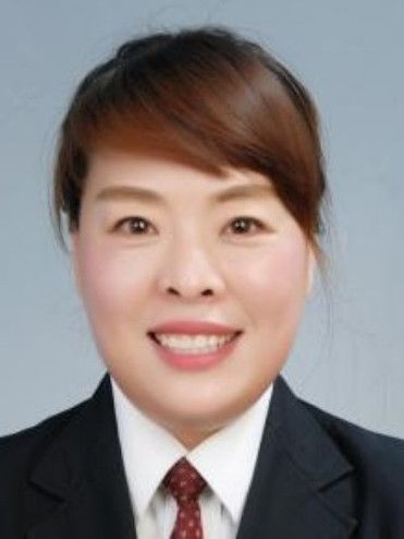 陳少君(浙江省麗水市青田縣財政局黨組成員、總會計師) 陳少君(浙江省麗水市青田縣財政局黨組成員、總會計師)