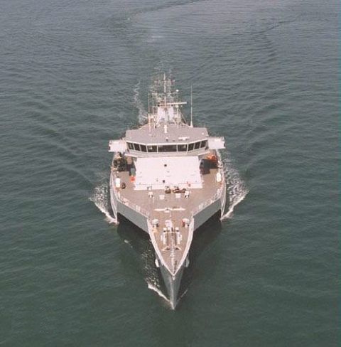 英國“海神”號三體試驗船