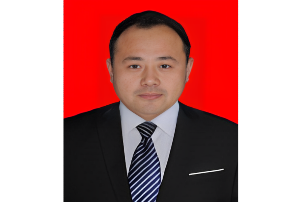 劉鑫(吉林省四平市鐵東區委常委、副區長(正縣長級)) 劉鑫(吉林省四平市鐵東區委常委、副區長(正縣長級))