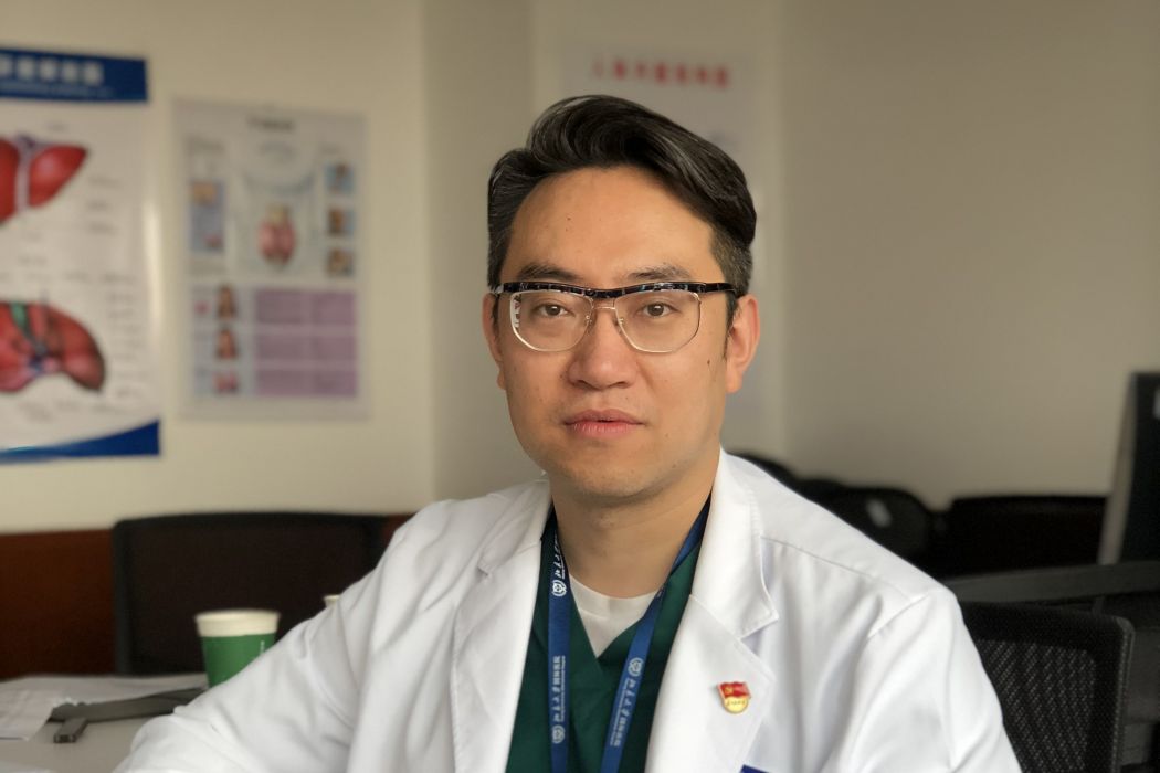 吳田田(北京大學國際醫院肝膽外科副主任醫師) 吳田田(北京大學國際醫院肝膽外科副主任醫師)